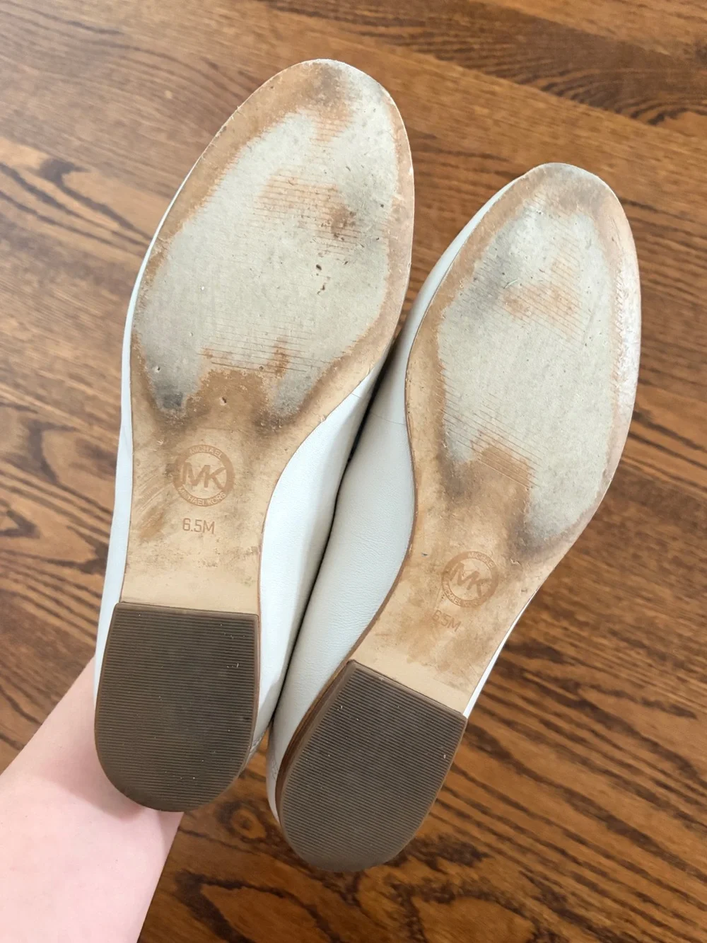 Michael Kors Cream Leather MK Logo Loafers Sz 6.5